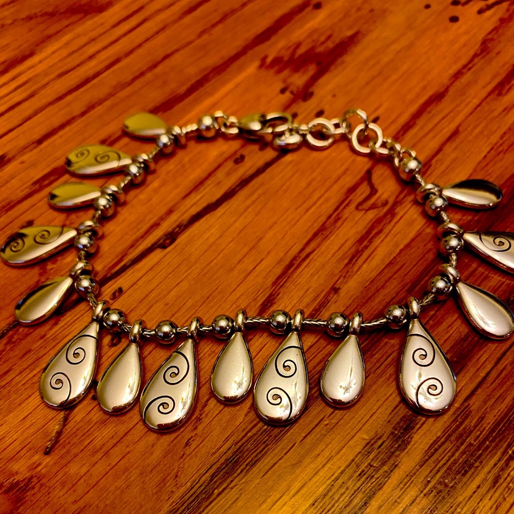 Excellent used condition Brighton dangle bracelet